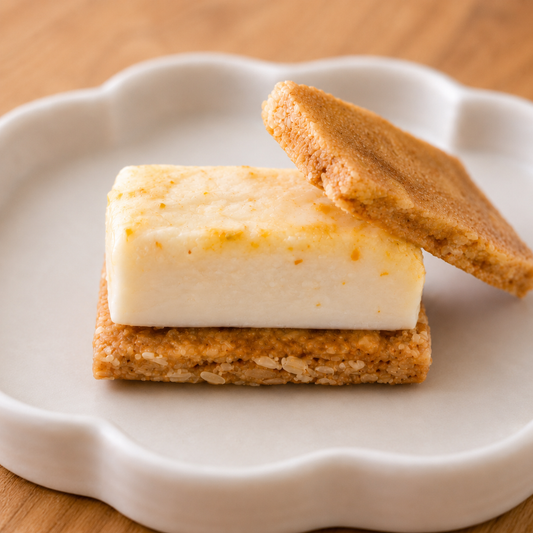 【とうもろこしマーマレードと黒胡椒】お豆腐バターサンドクッキー〈夏季限定〉